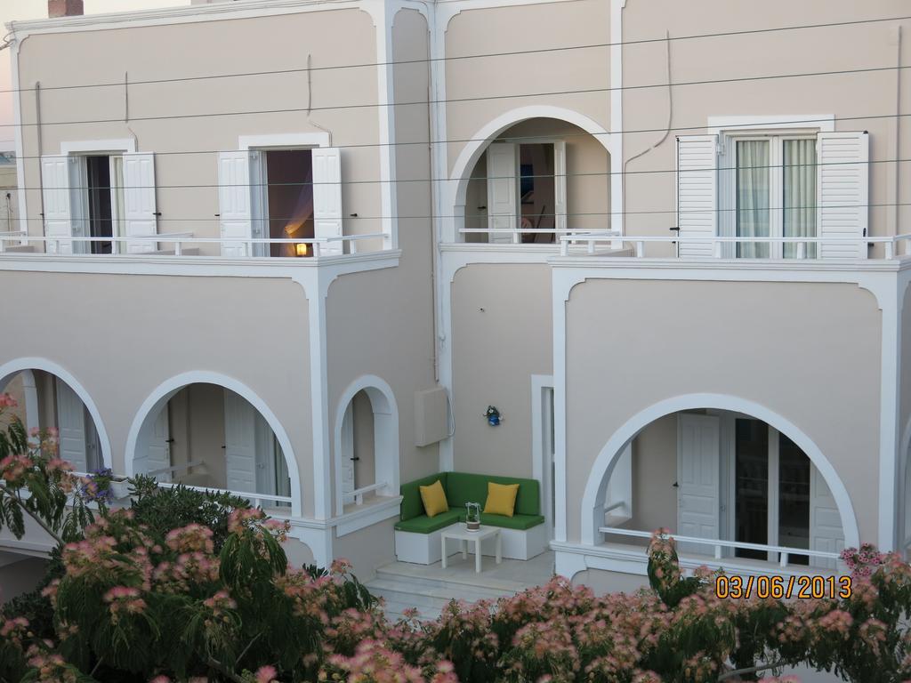 Argiris Studios Kamari  Exterior photo